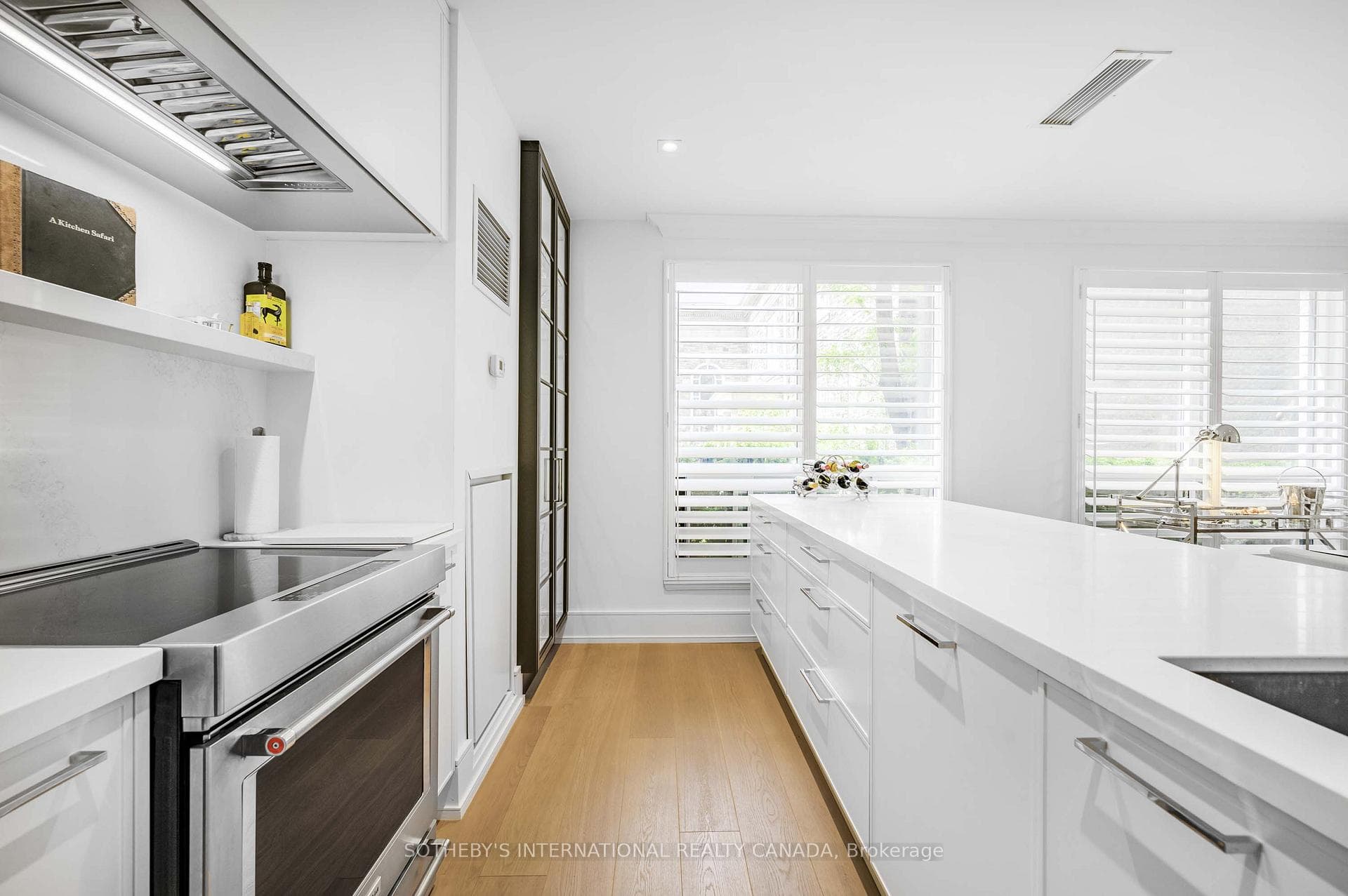 10 Delisle Avenue Unit 104 photo 5