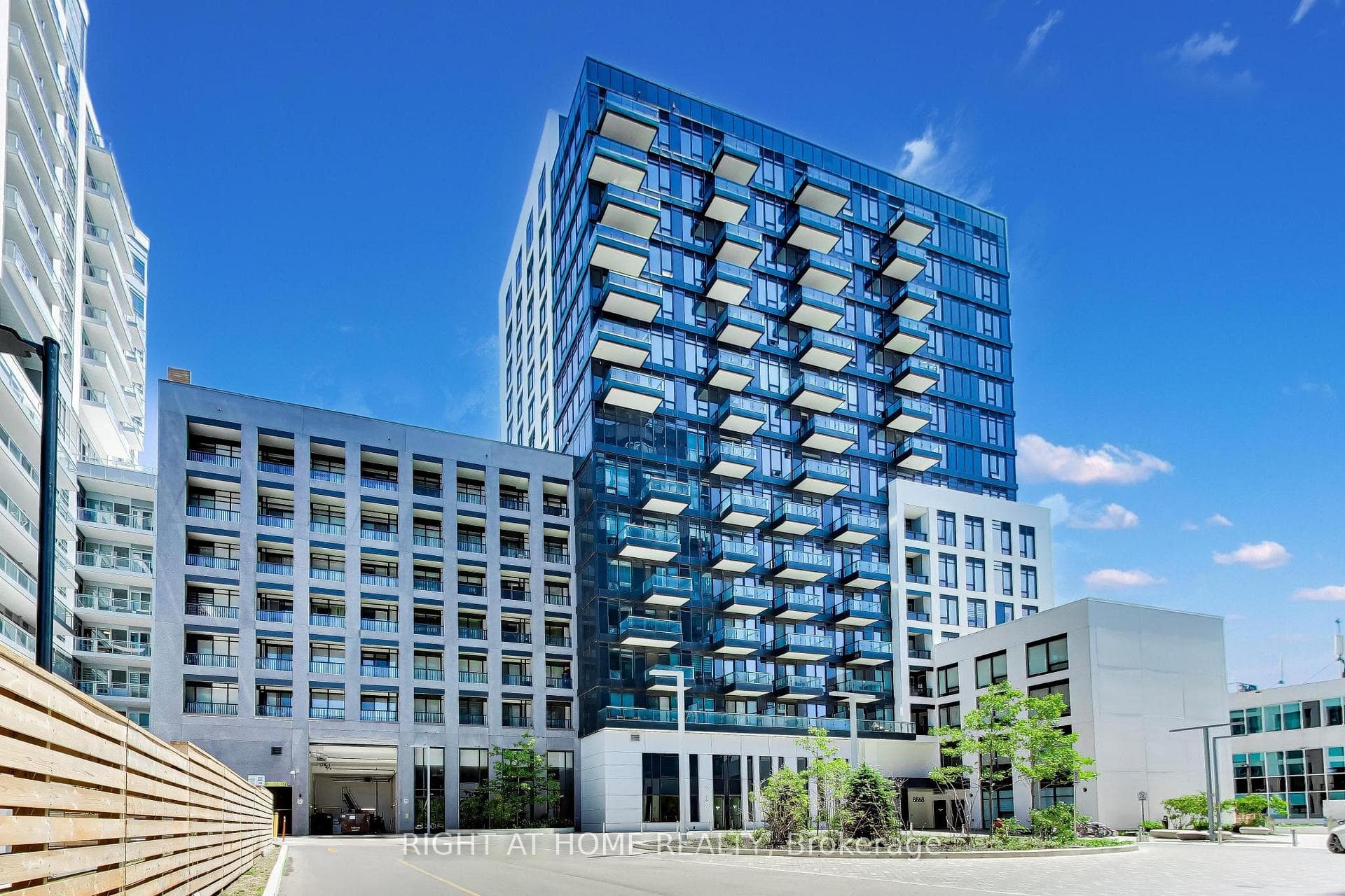 8868 Yonge Street Unit 208E photo 37
