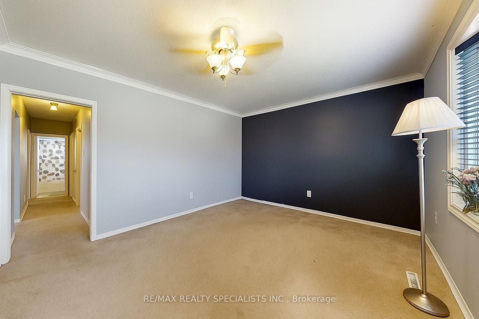 21 Orlando Boulevard photo 6