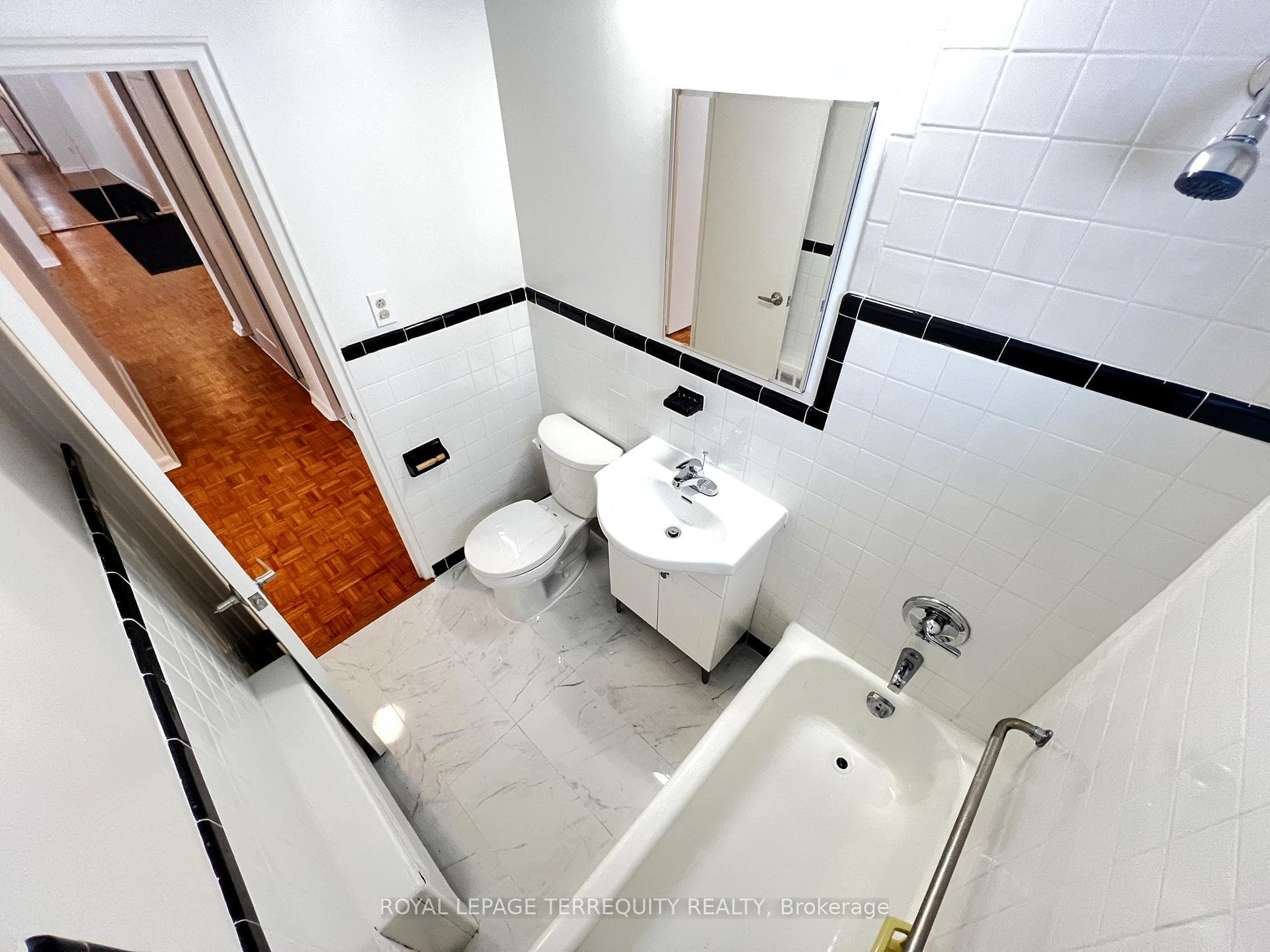 39 Leduc Drive Unit 3 photo 11