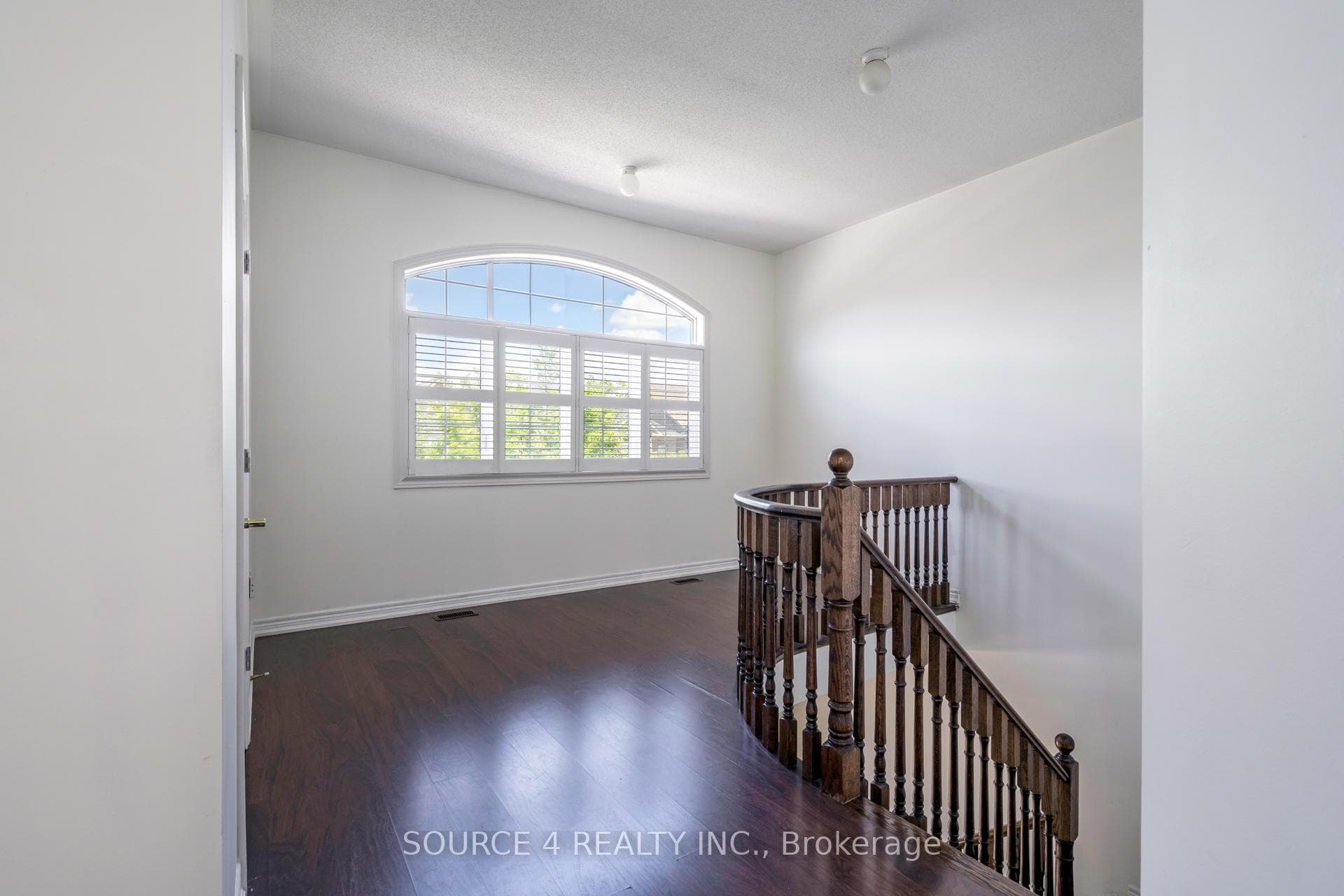 23 Sliprock Crescent photo 21
