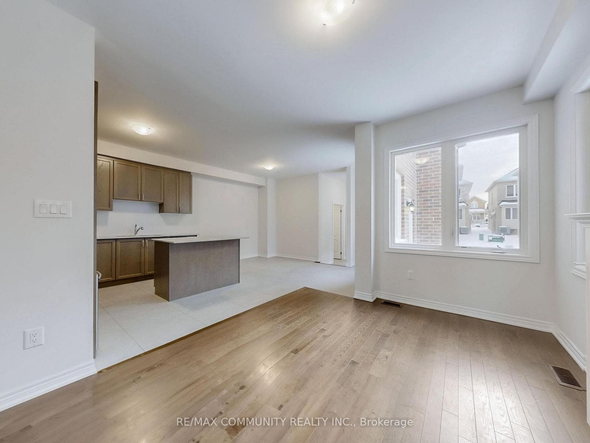 168 Webb Street photo 10