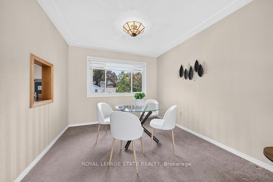 7 Elizabeth Court photo 12