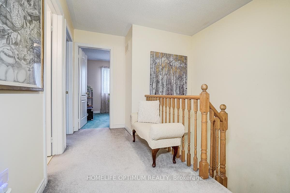 4 Smales Drive photo 15