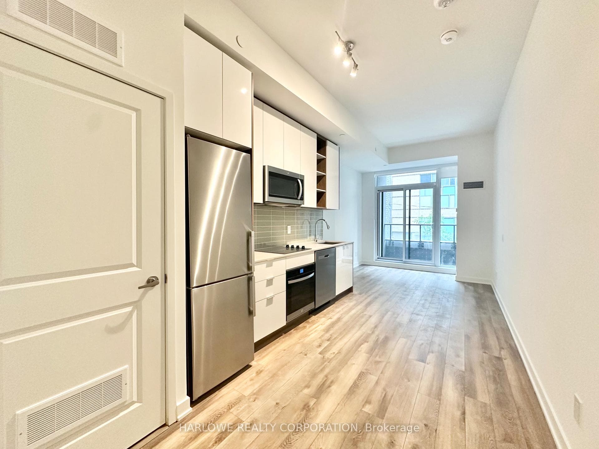 543 Richmond Street Unit 206 photo 1