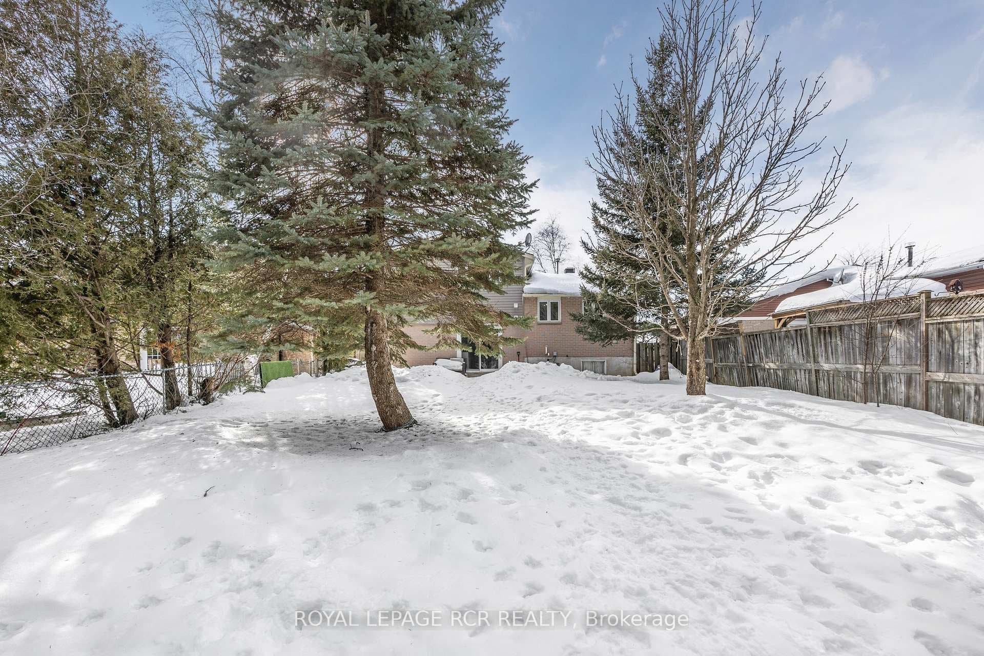 35 Diane Drive photo 38