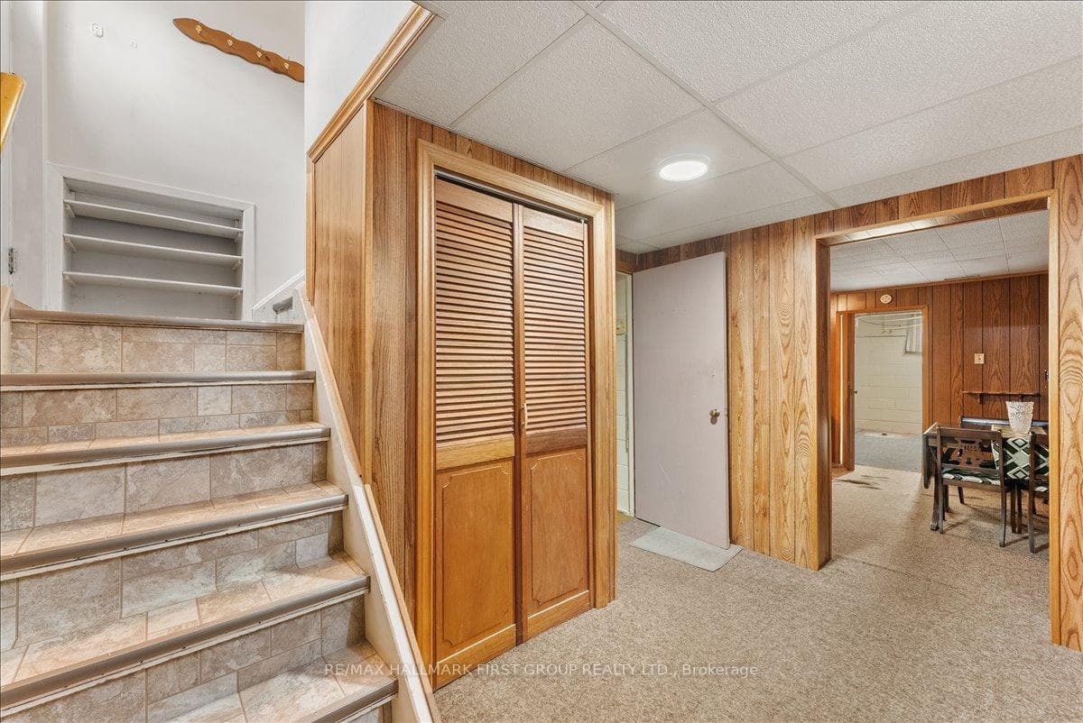 32 Linton Avenue photo 24