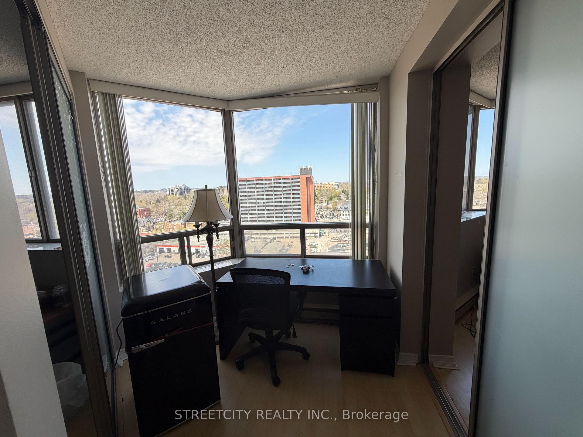 695 Richmond Street Unit 1307 photo 8