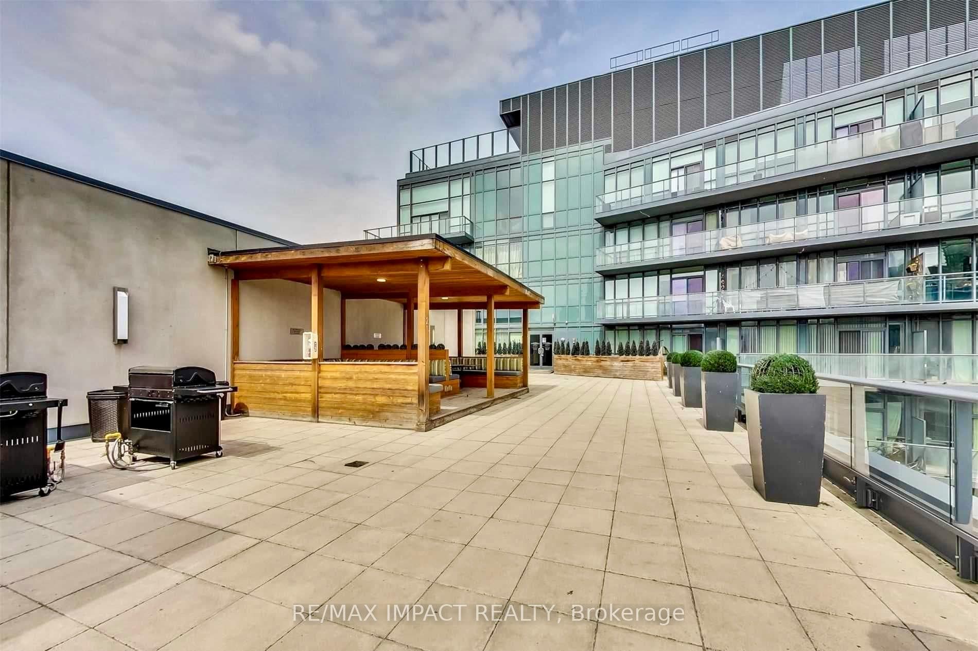 169 Fort York Boulevard Unit 515 photo 32