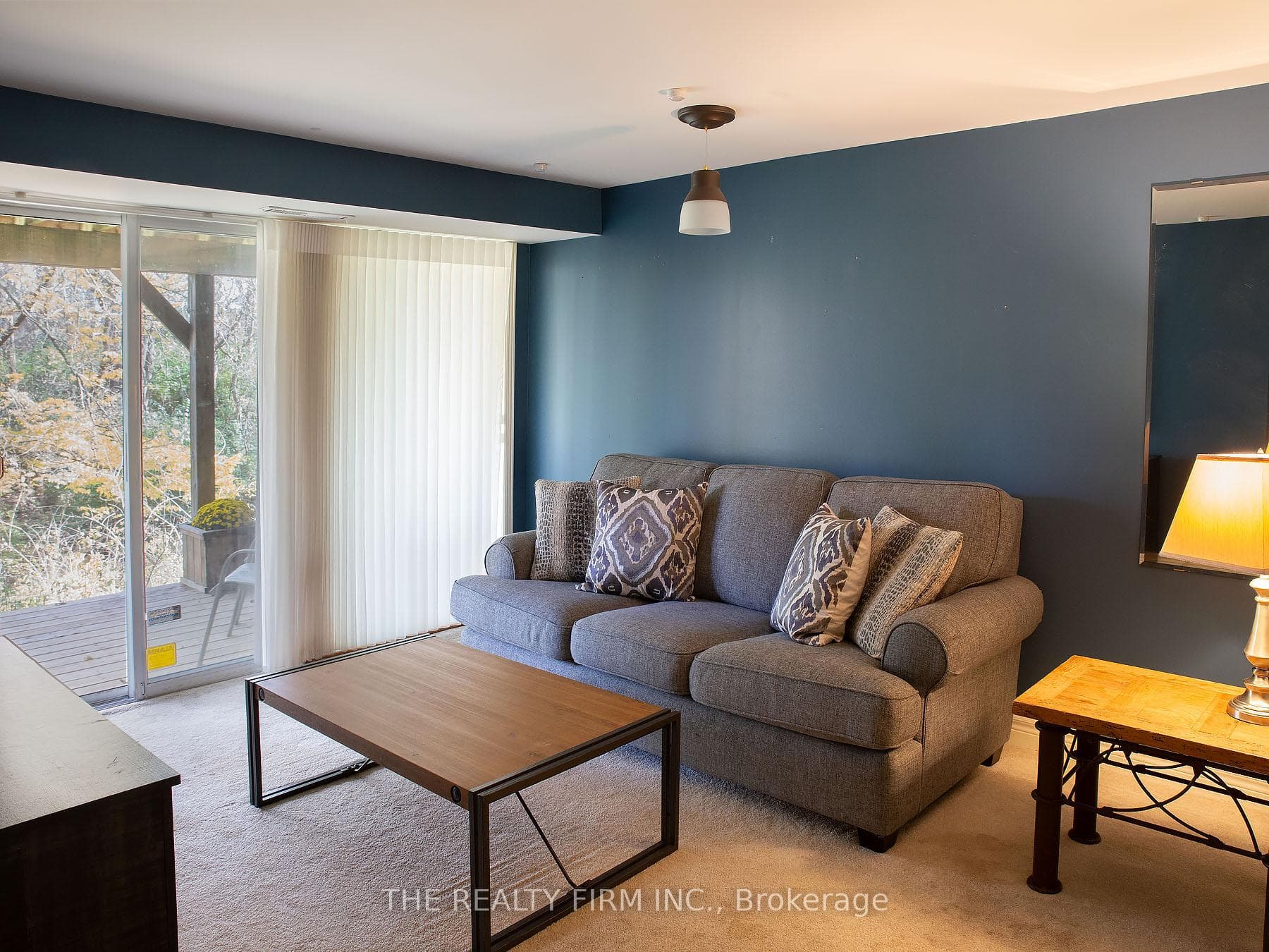 703 Windermere Road Unit 19 photo 35