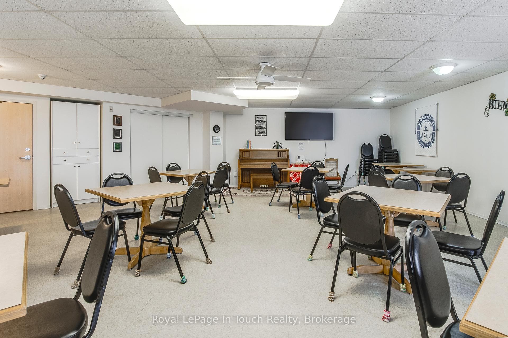 Club Room