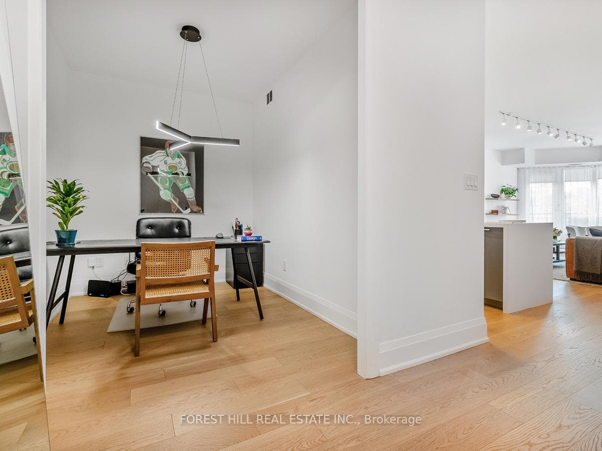 77 Mcmurrich Street Unit 308 photo 6