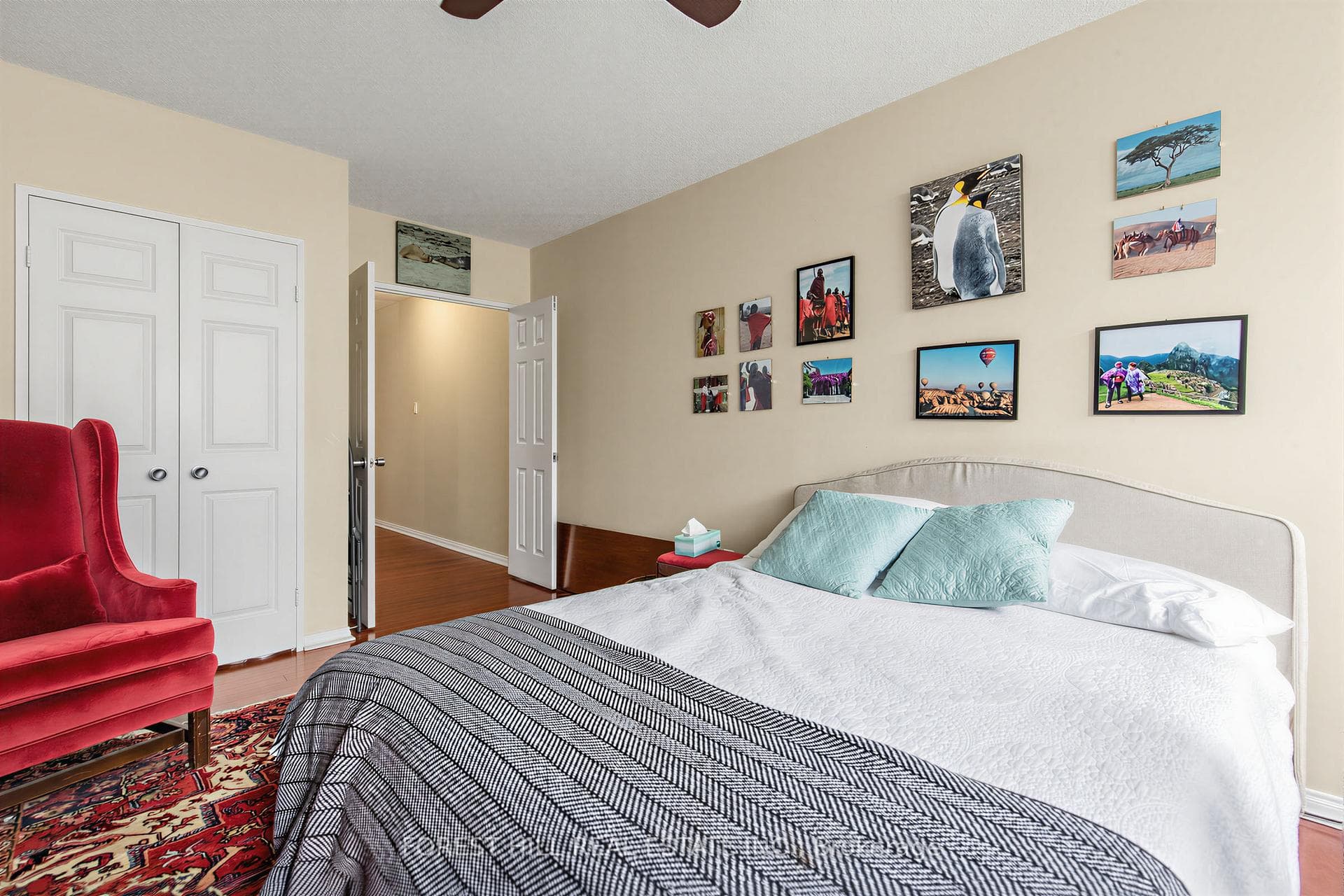 15 Mcmurrich Street Unit PH01 photo 26