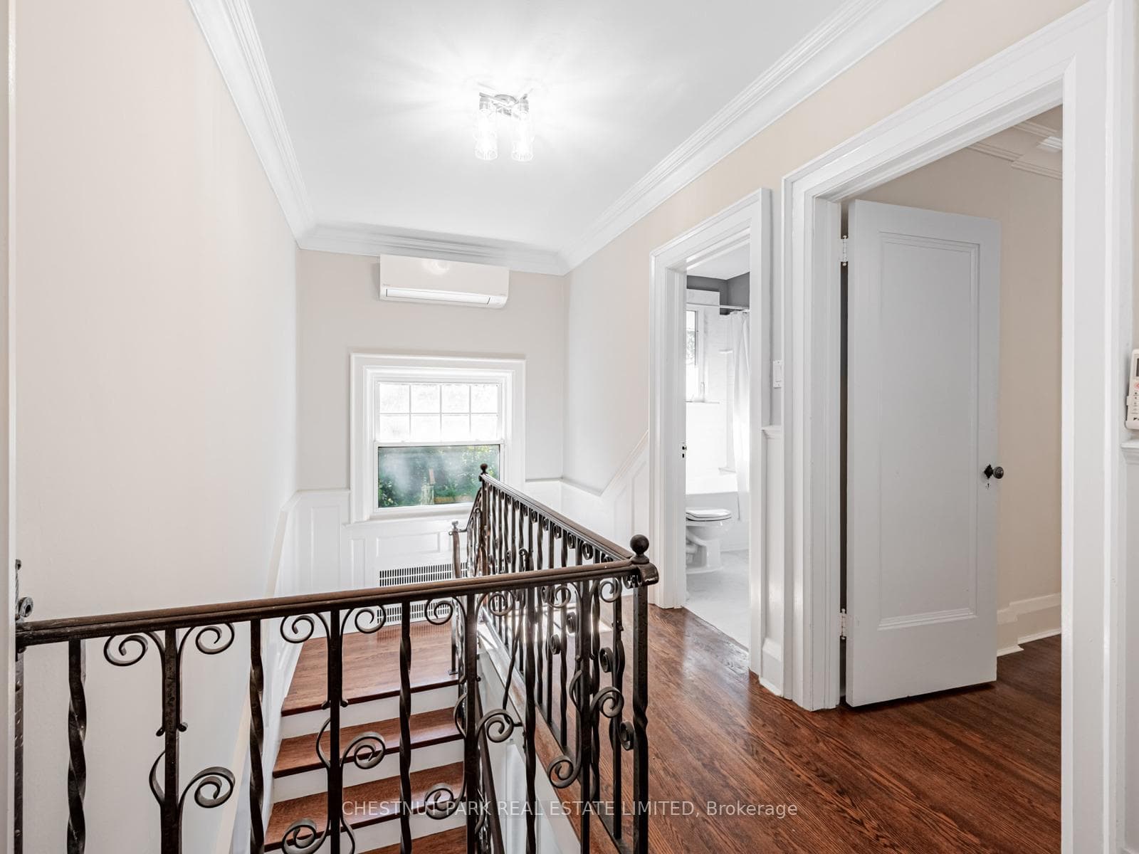 21 Cortleigh Boulevard photo 27