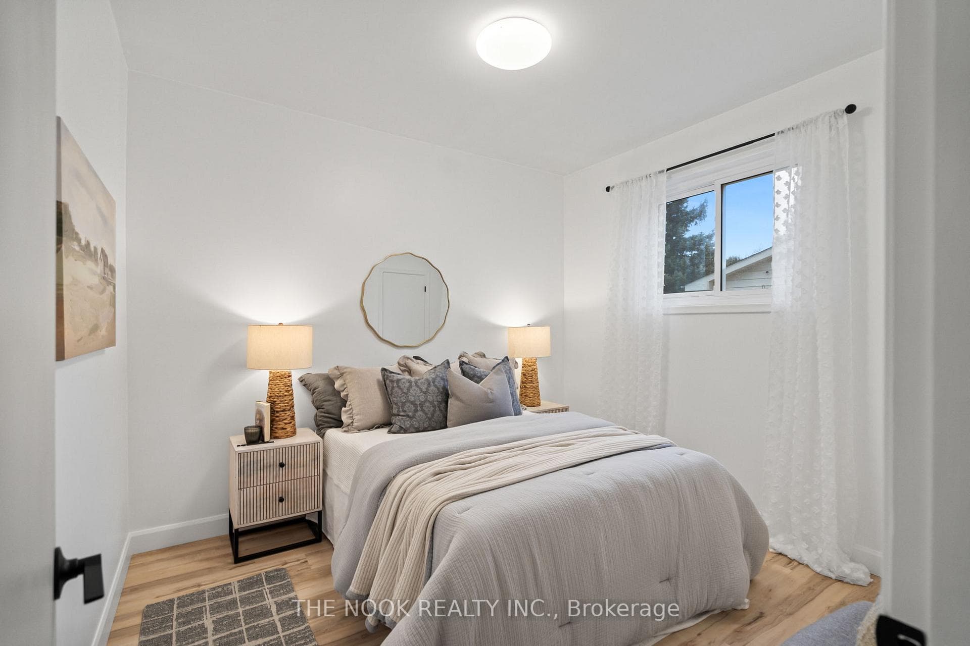 12 Heneage Street photo 27
