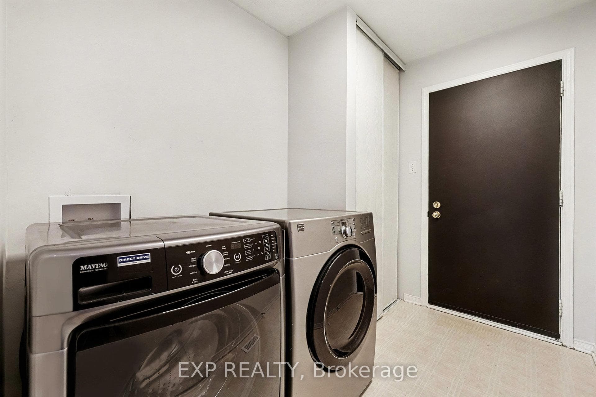 17 Windchime Crescent photo 19