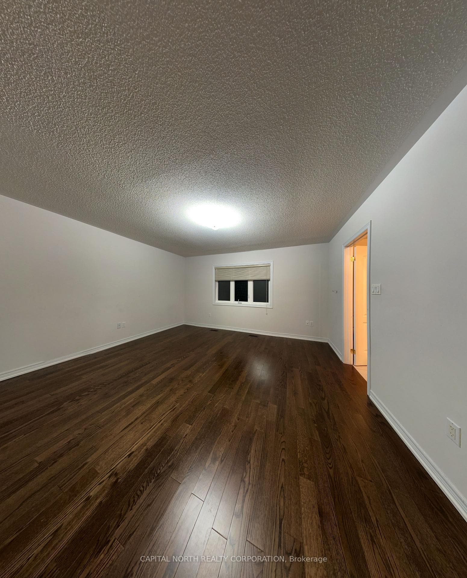 32 Ivory Silk Drive photo 13