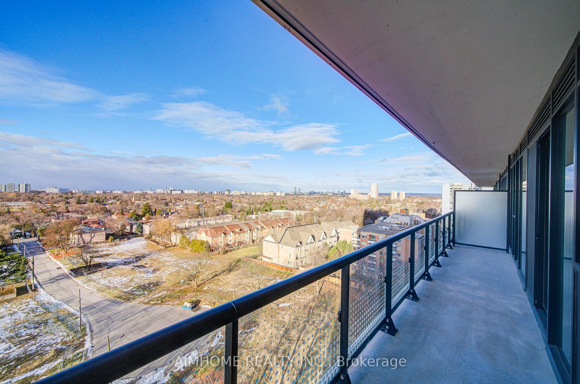 5858 Yonge St Street Unit 1125 photo 31