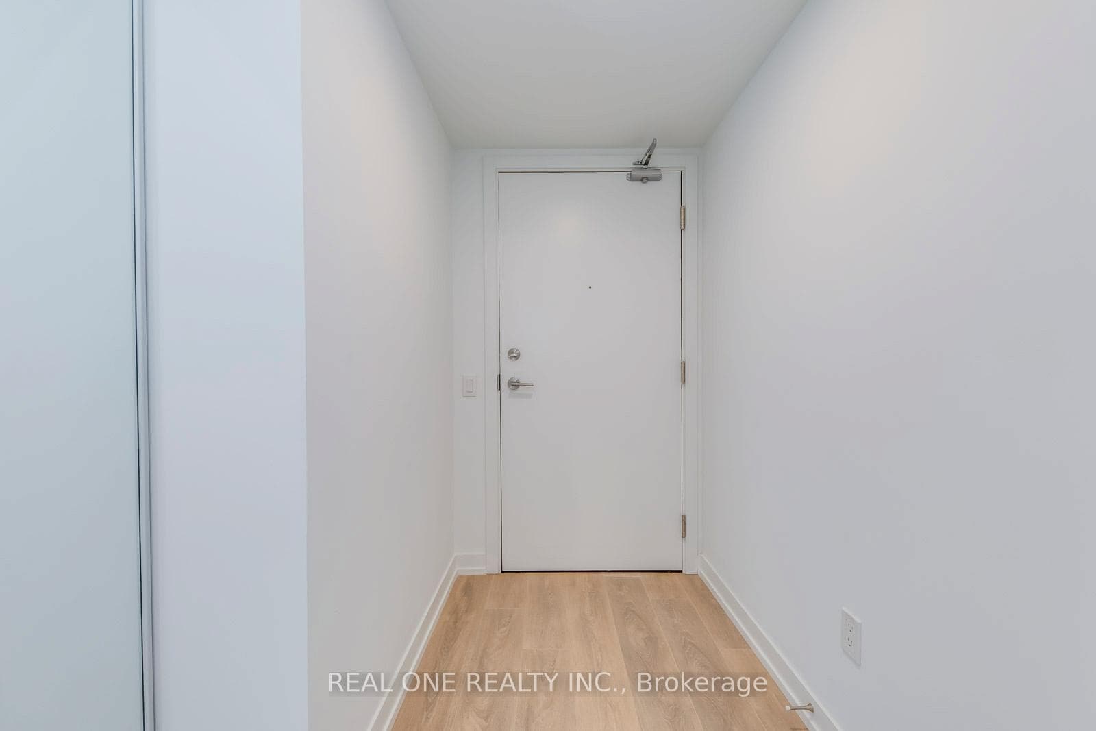 82 Dalhousie Street Unit 3312 photo 5