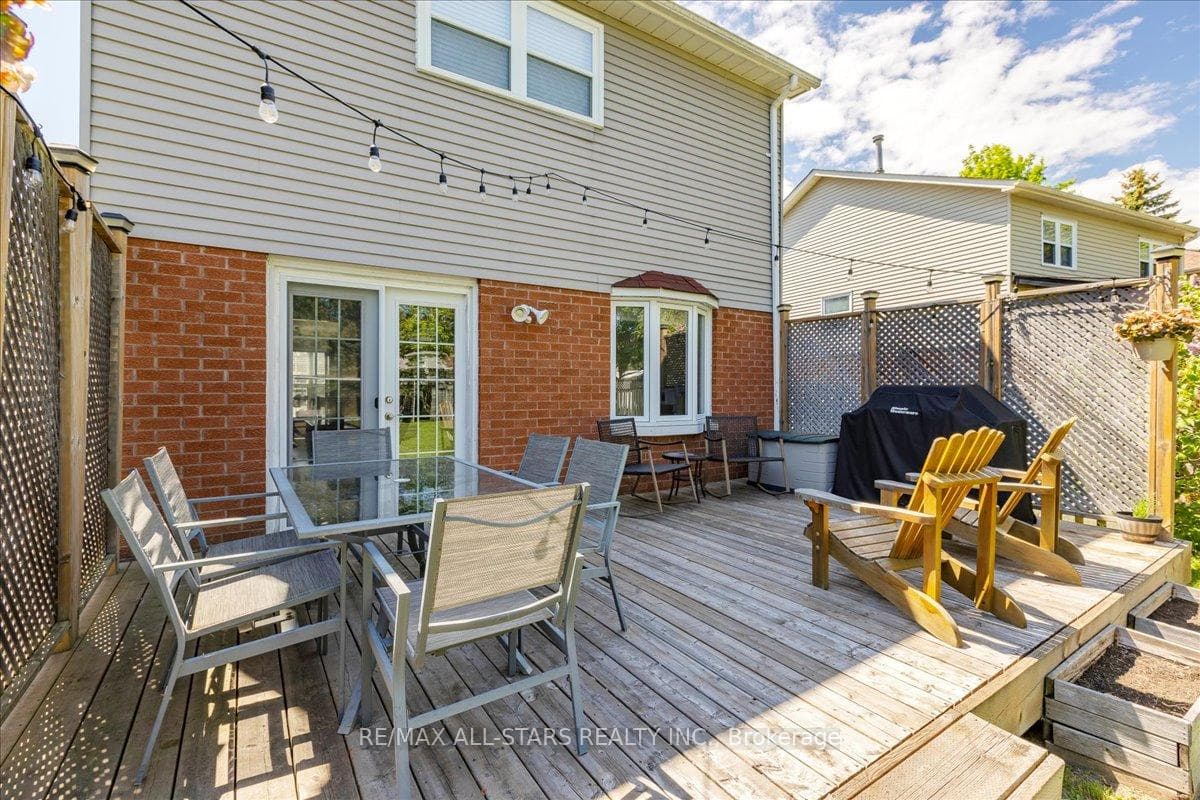 189 Carrick Avenue photo 24