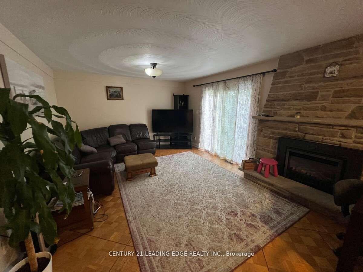 2567 Cliff Road photo 6