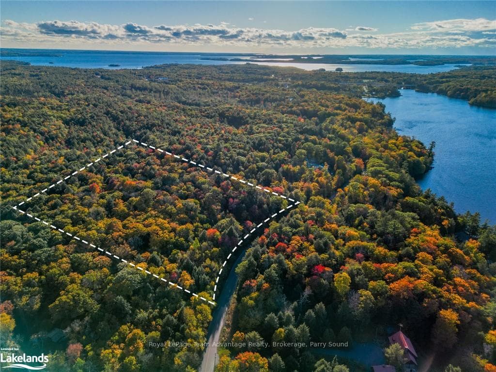 51 LAKE FOREST Drive photo 1
