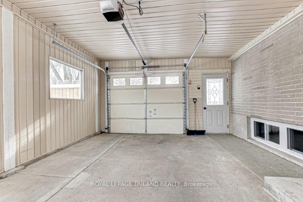 148 Montebello Drive photo 33