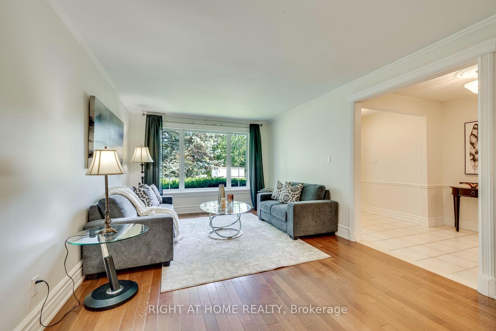 1025 Vanier Drive photo 6