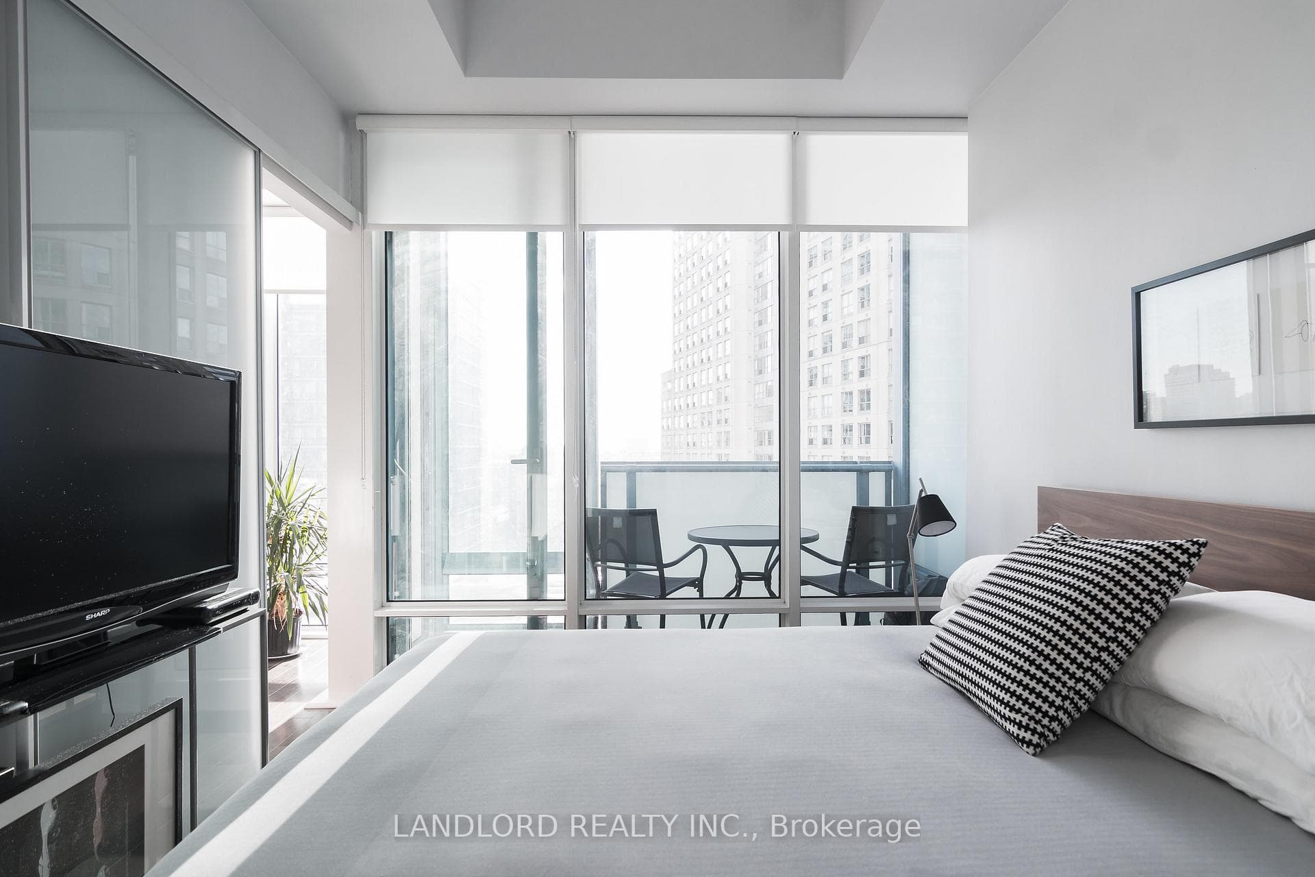 8 The Esplanade N/A Unit 1208 photo 13