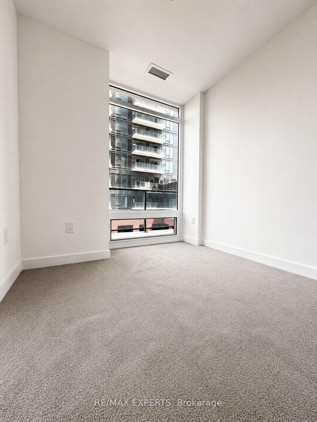 4010 Eglinton Avenue Unit 518 photo 13