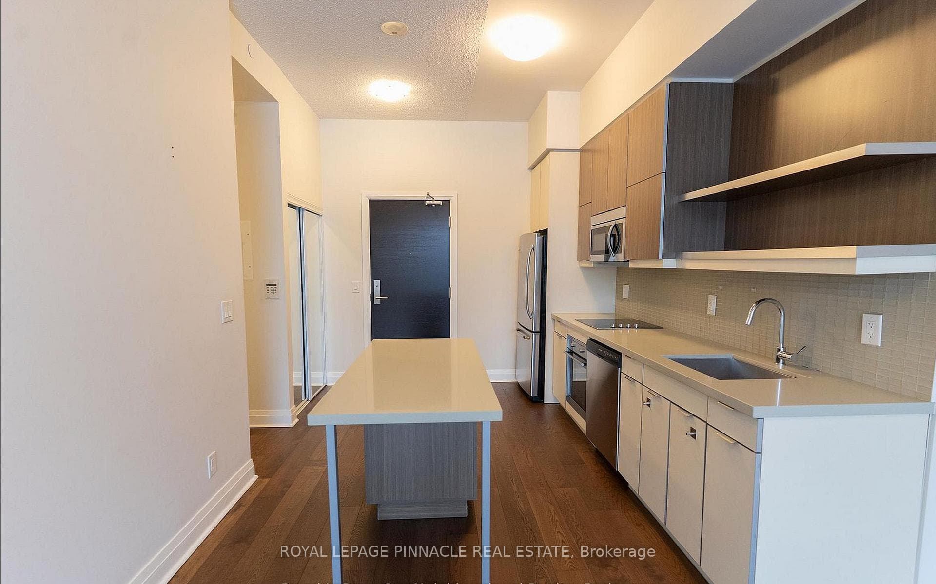 399 Spring Garden Avenue Unit 112 photo 3