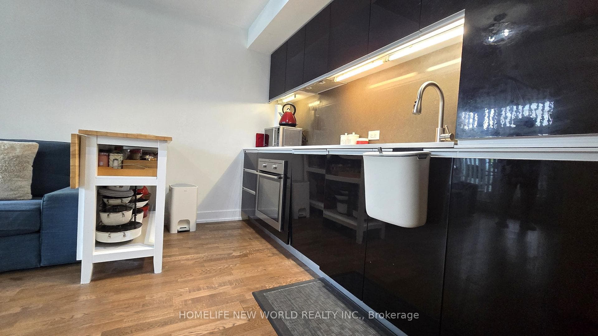 20 Minowan Miikan Lane Unit 632 photo 5