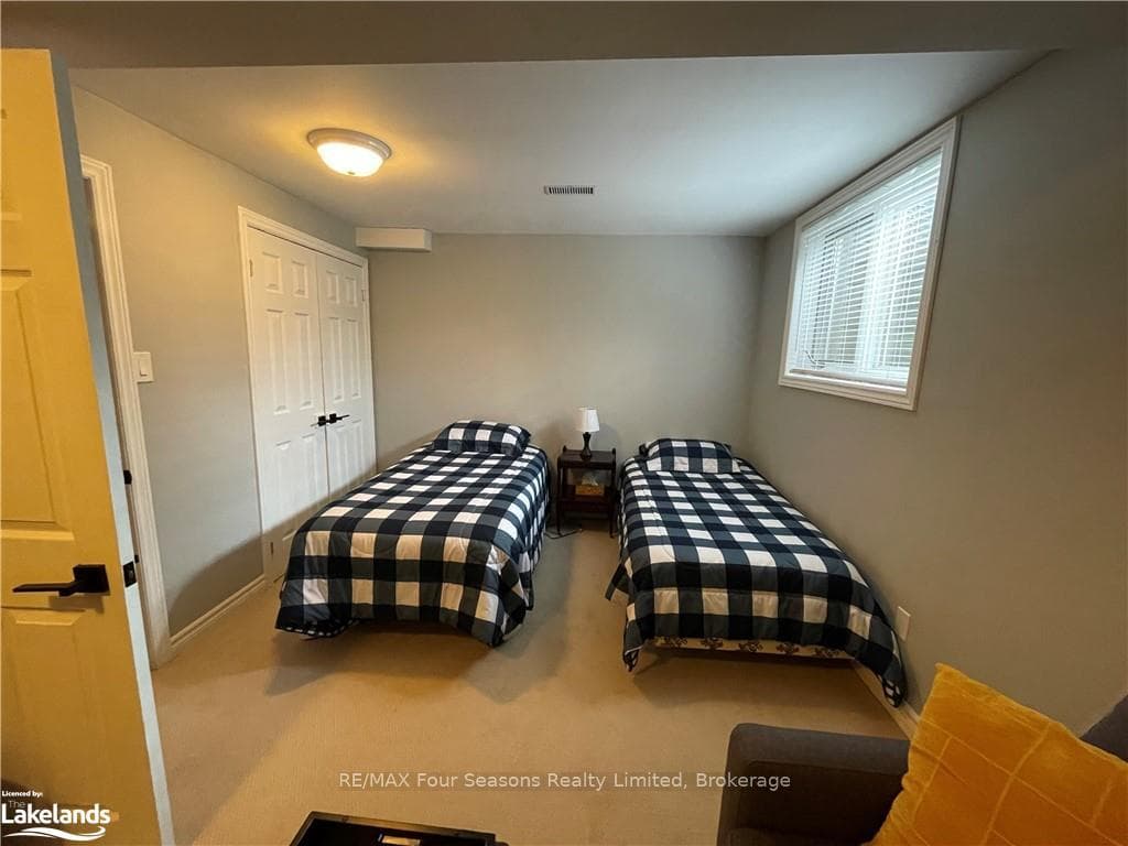162 SETTLERS Way Unit 37 photo 16
