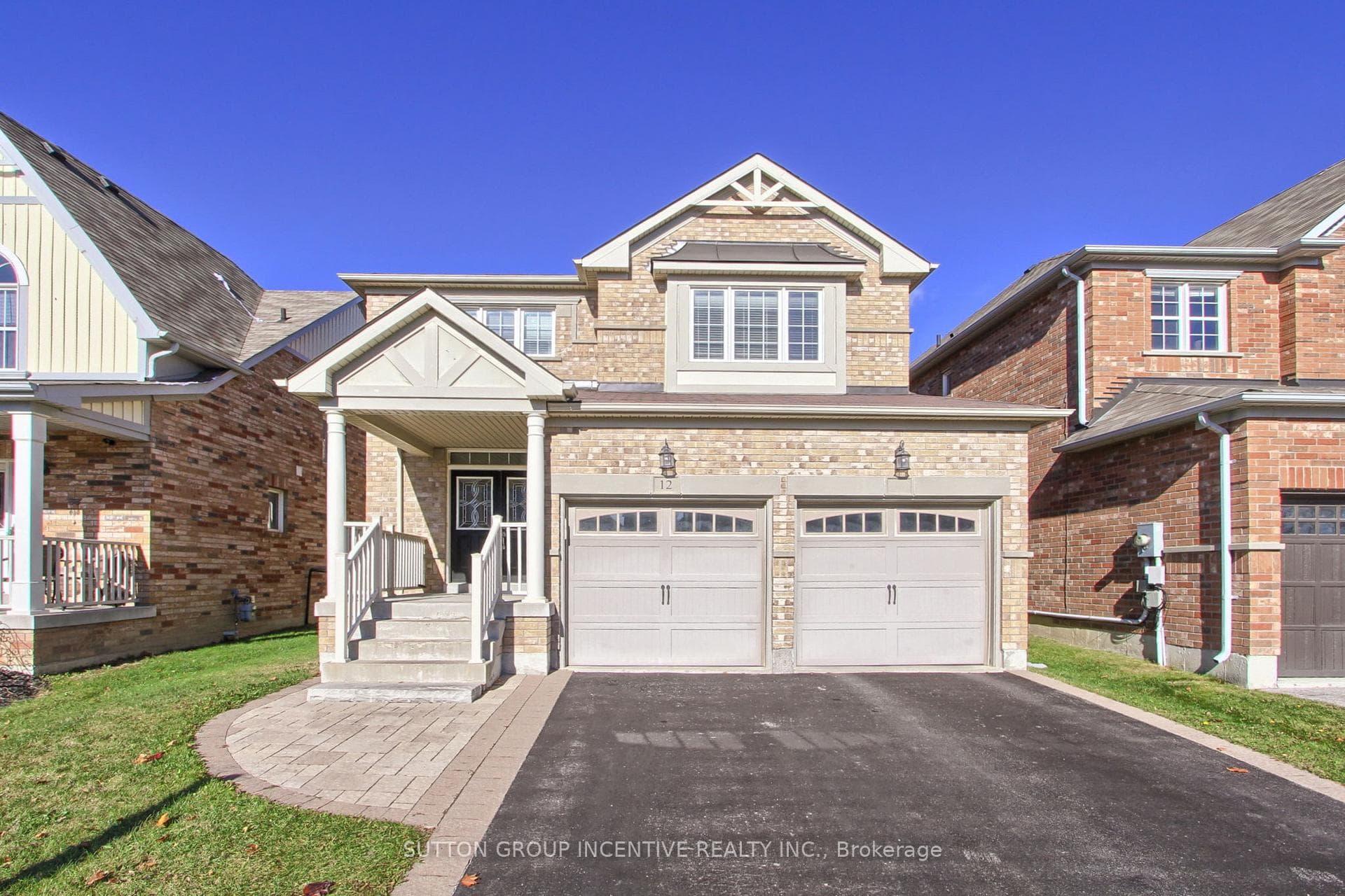12 Irwin Place photo 1