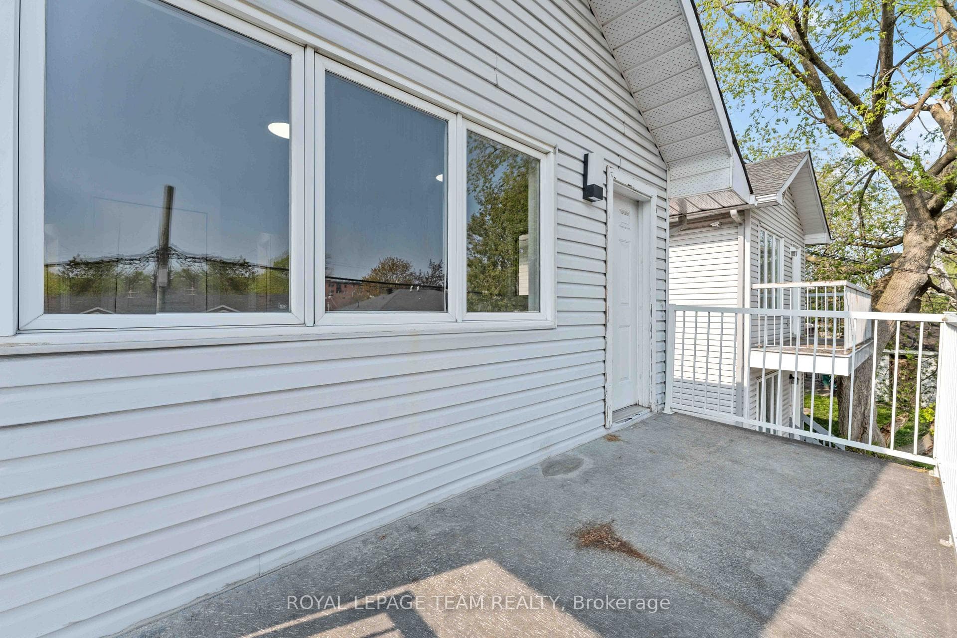 1420 RAVEN Avenue Unit B photo 15