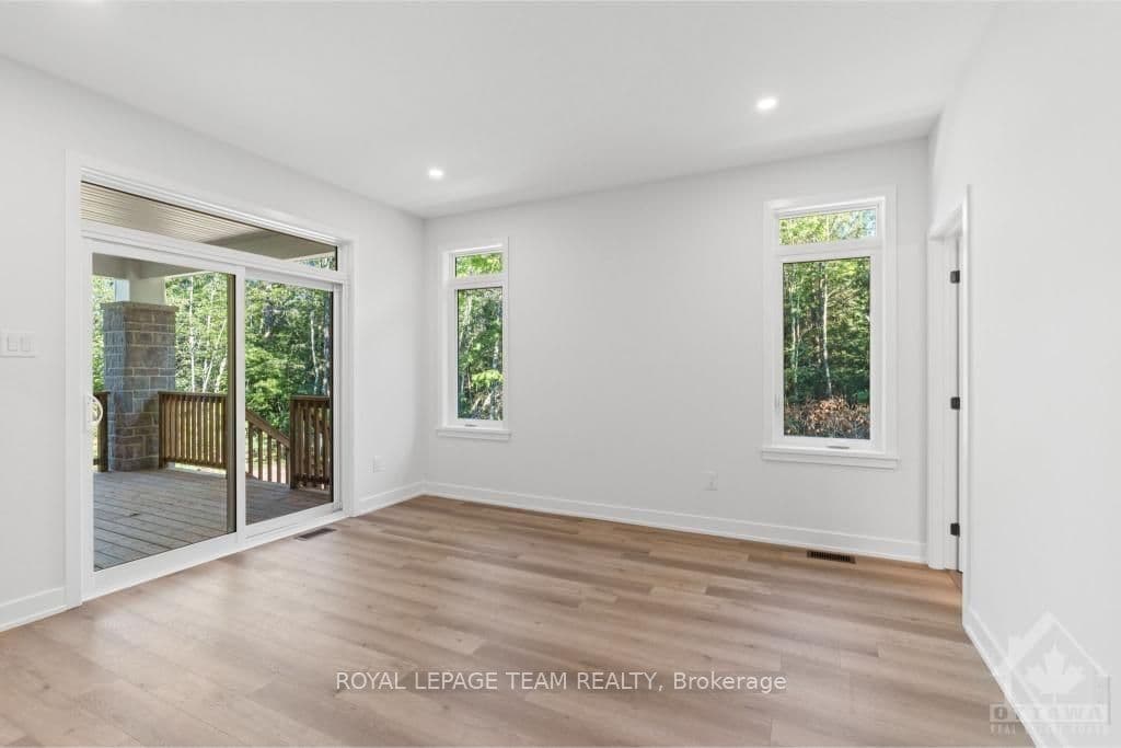 197 JAMES ANDREW Way photo 15