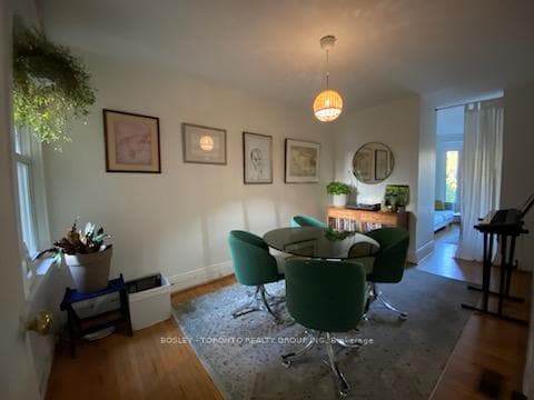 64 Arundel Avenue Unit Upper photo 5
