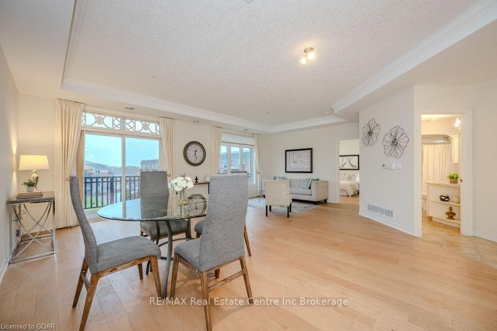 71 BAYBERRY Drive Unit D403 photo 5