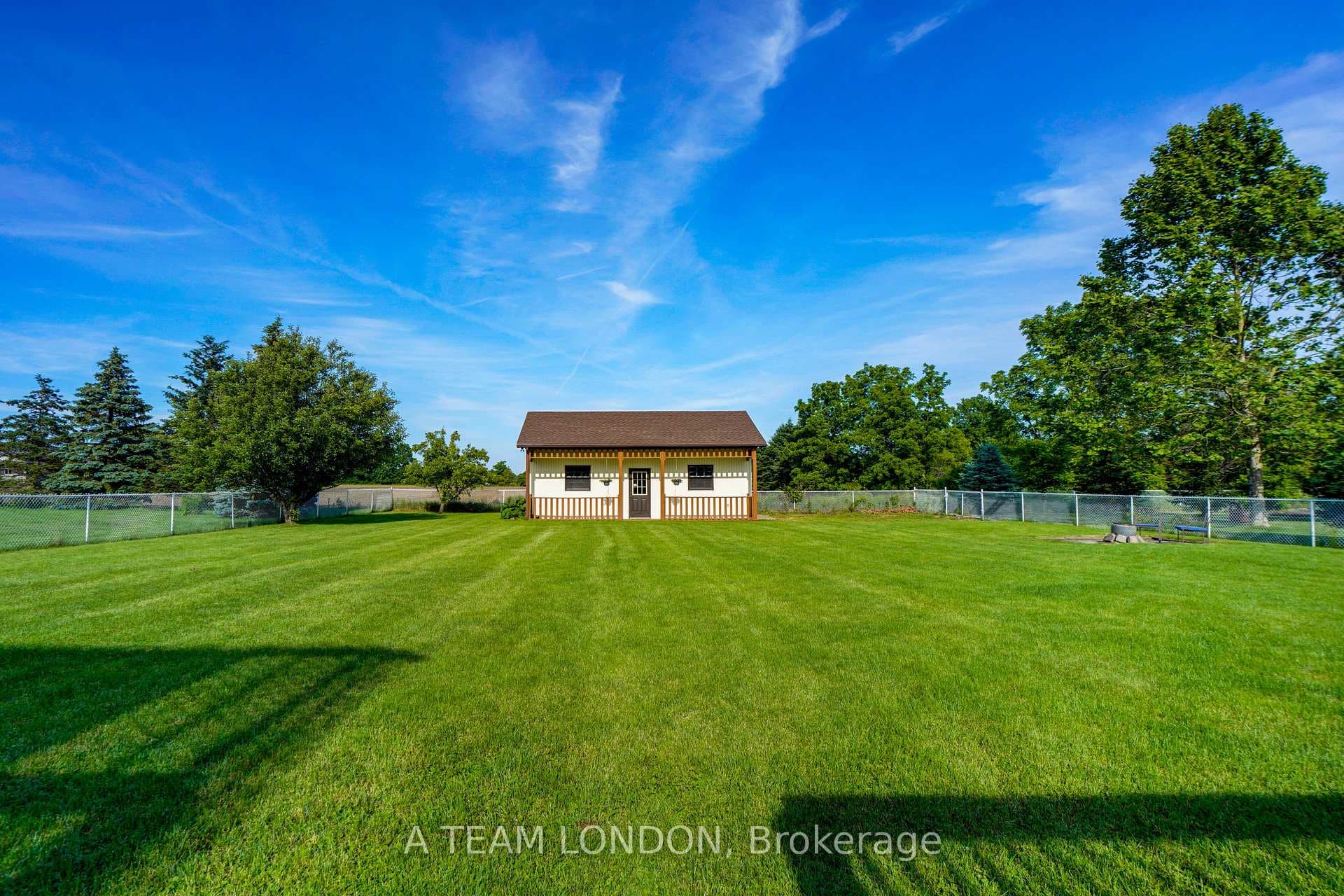 9788 Tower Road photo 29