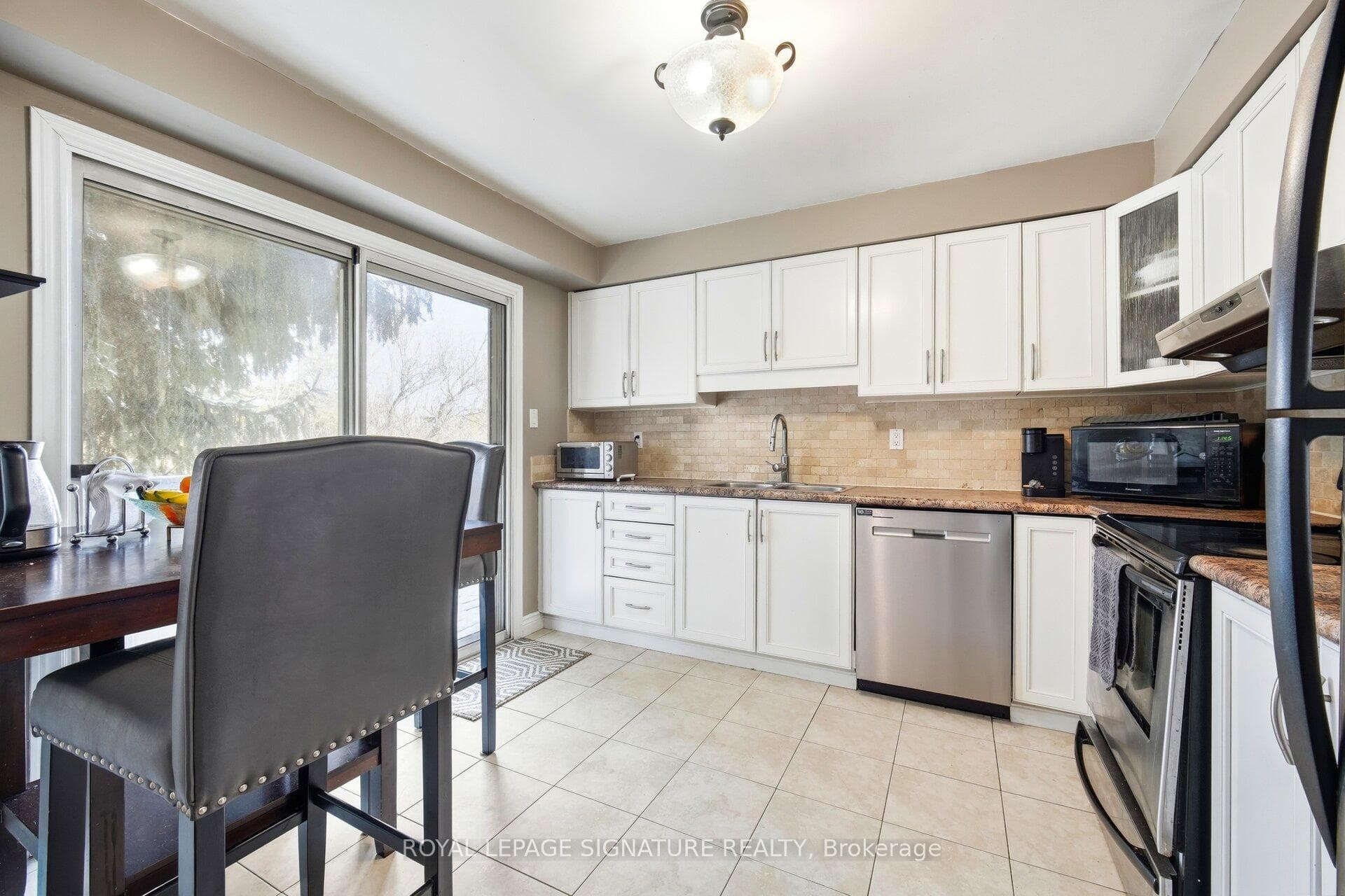 46 Myna Court photo 19