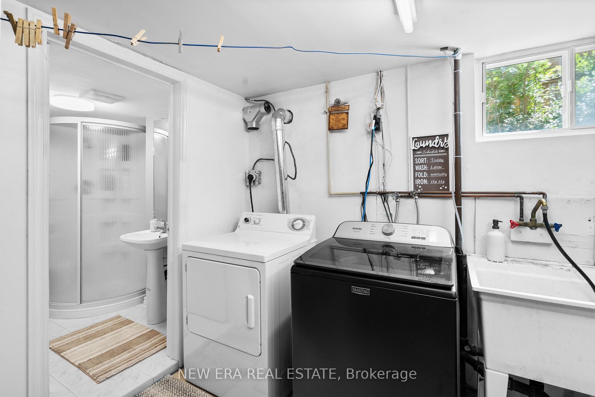 91 Hadrian Drive photo 25