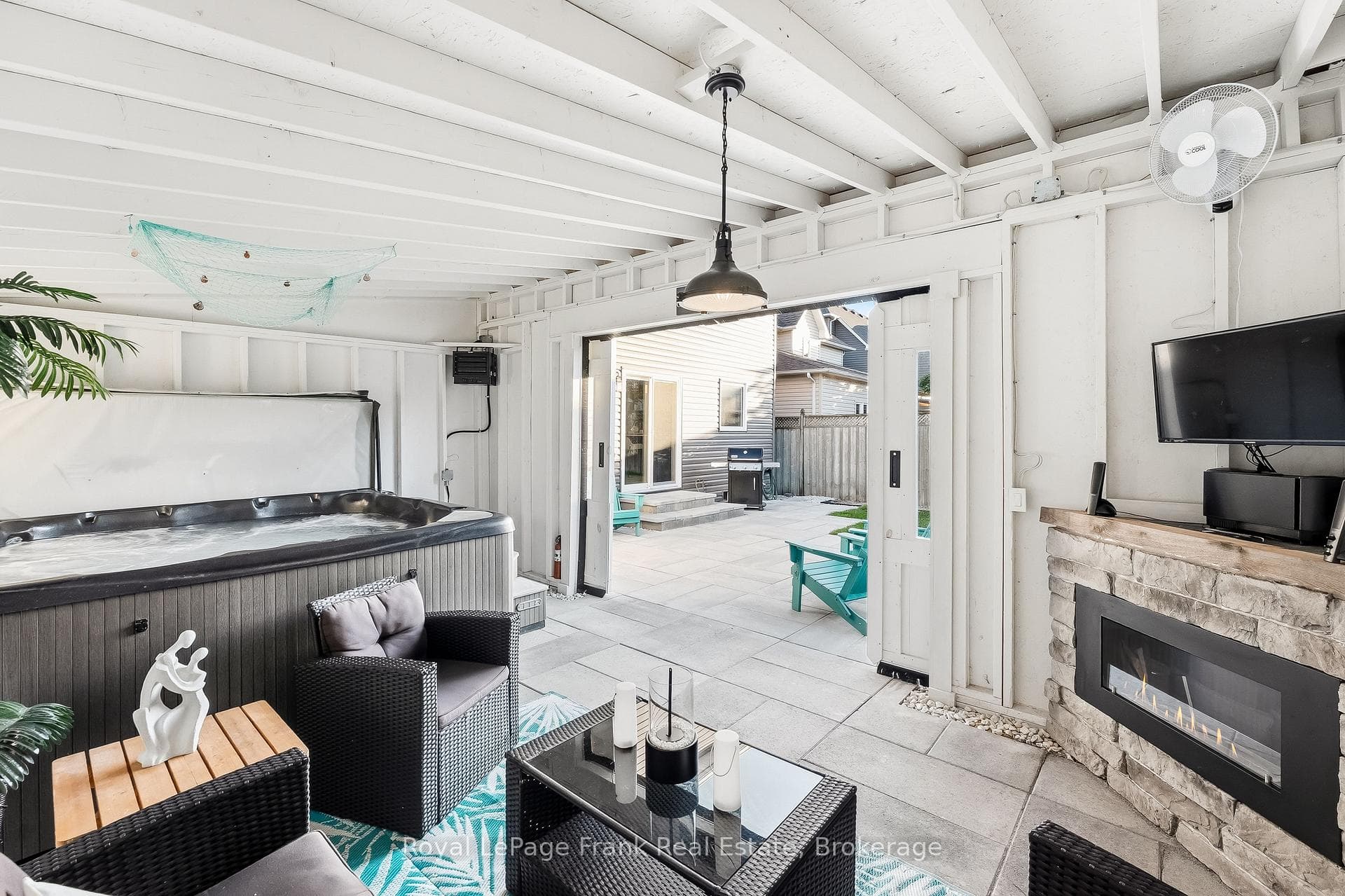 232 Shipway Avenue photo 44