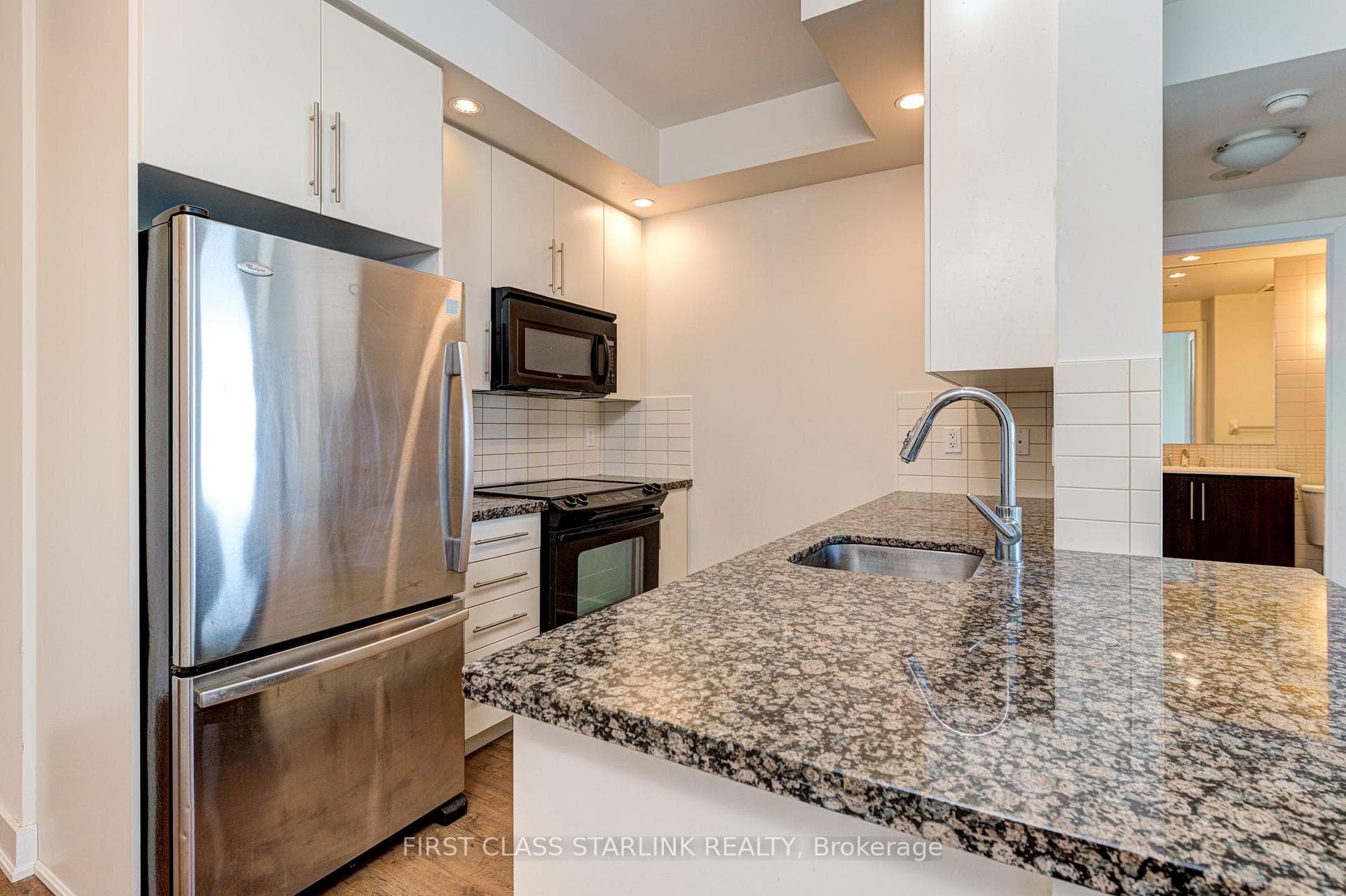 28 Linden Street Unit 2602 photo 7