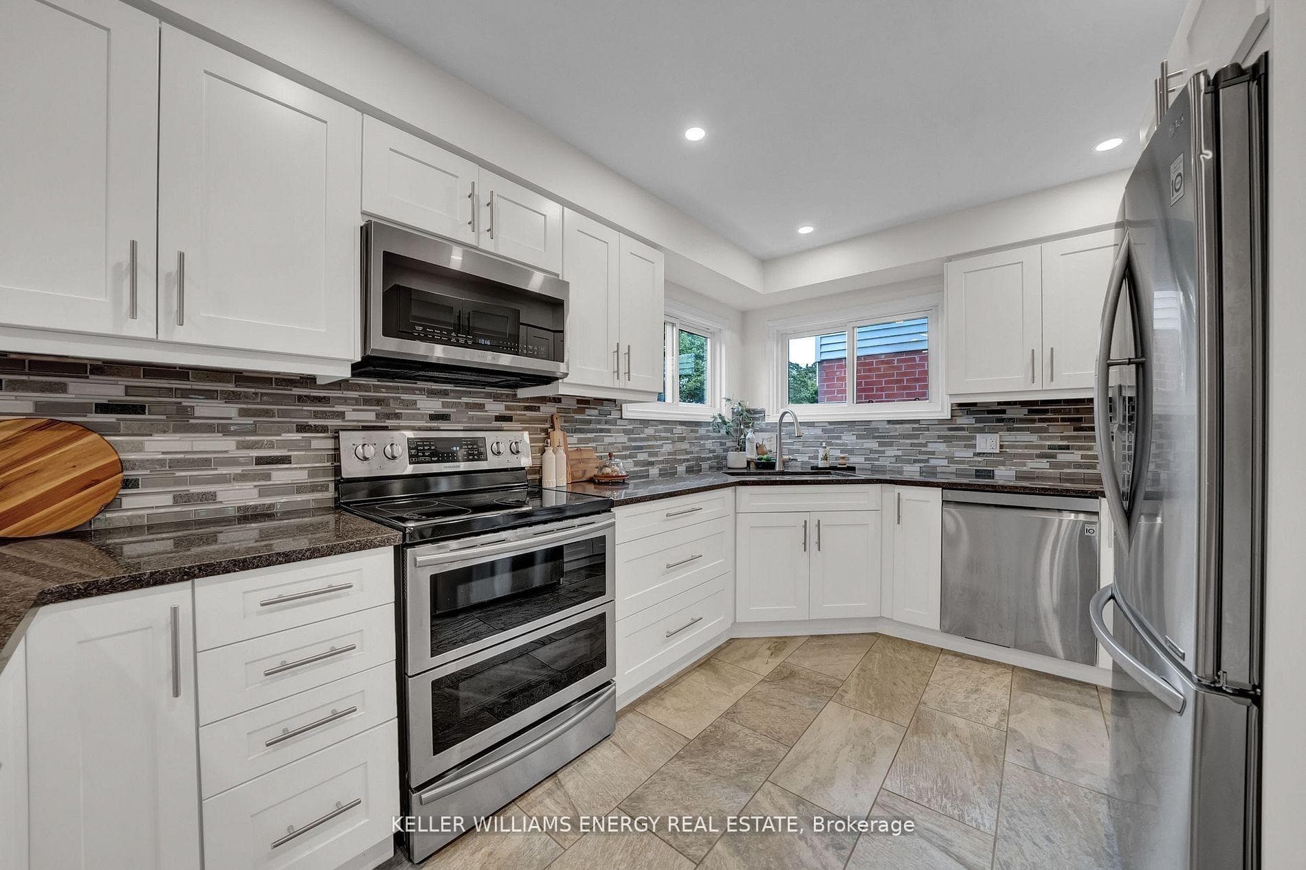 44 Rutherford Drive photo 14