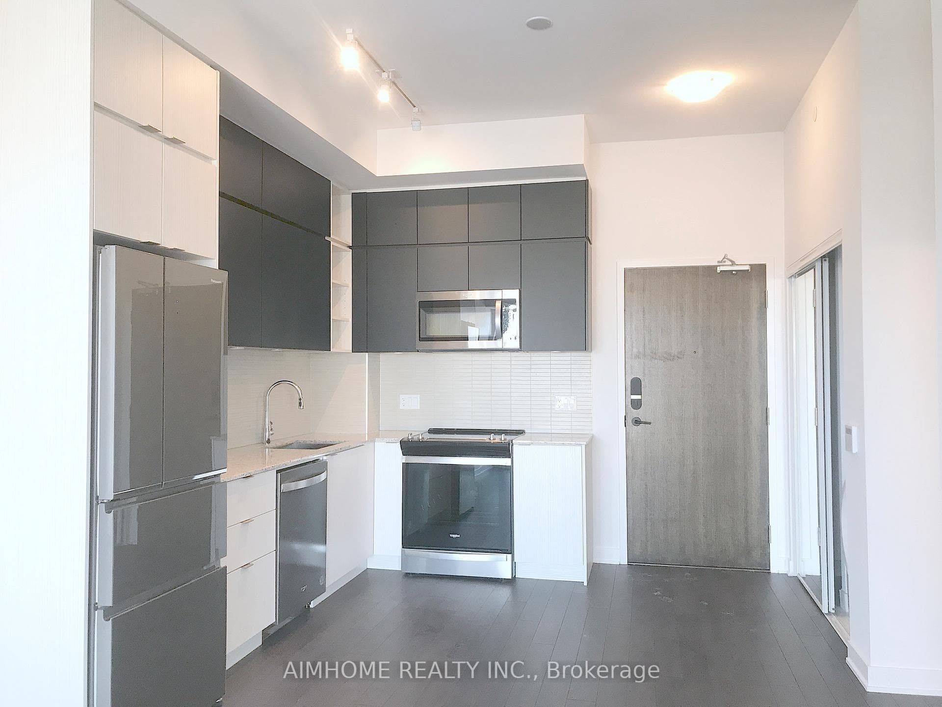 100 Eagle Rock Way Unit 1023 photo 5