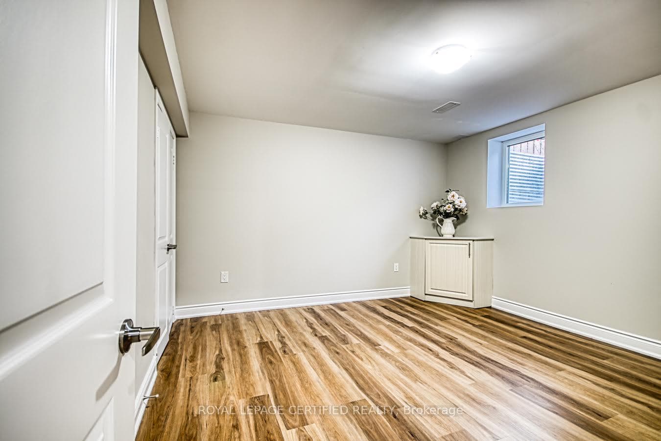 1427 Whitney Terrace Unit BSMT photo 9