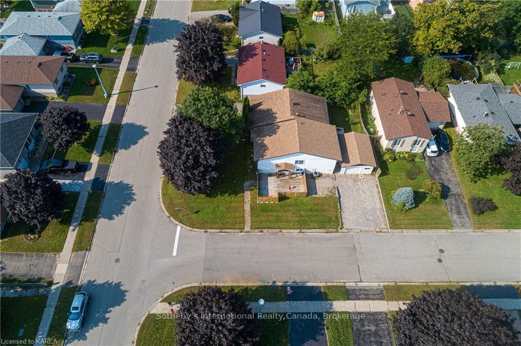 761 COLONEL CURRY Drive photo 27