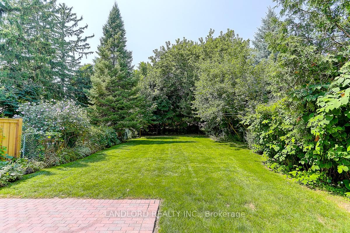 64 Shaver Avenue photo 38