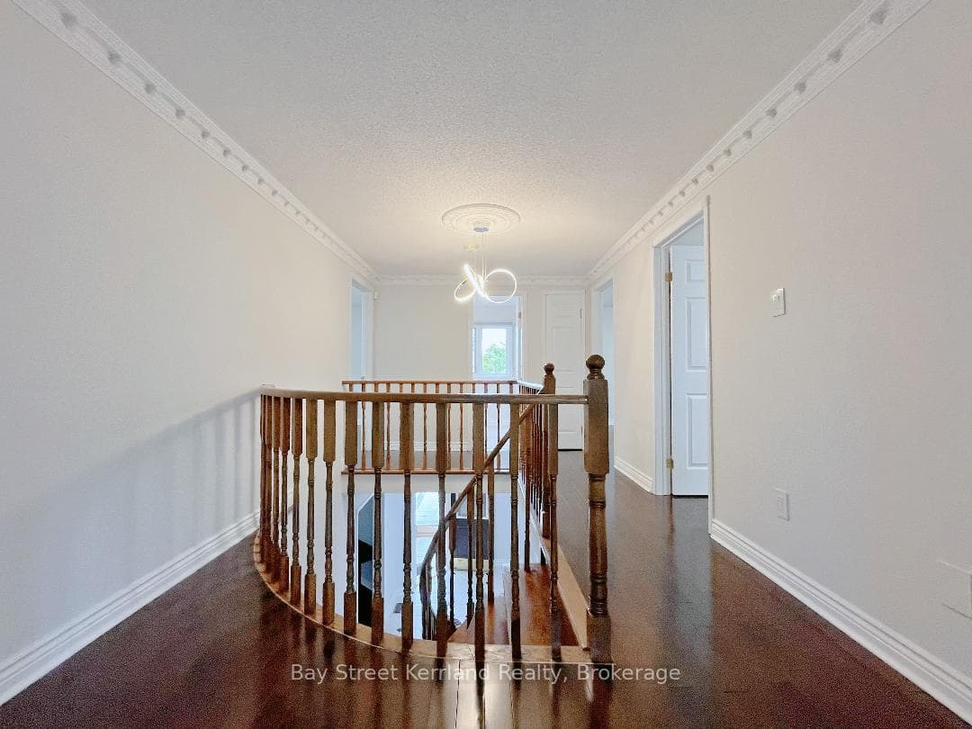 59 Dunbarton Court photo 11