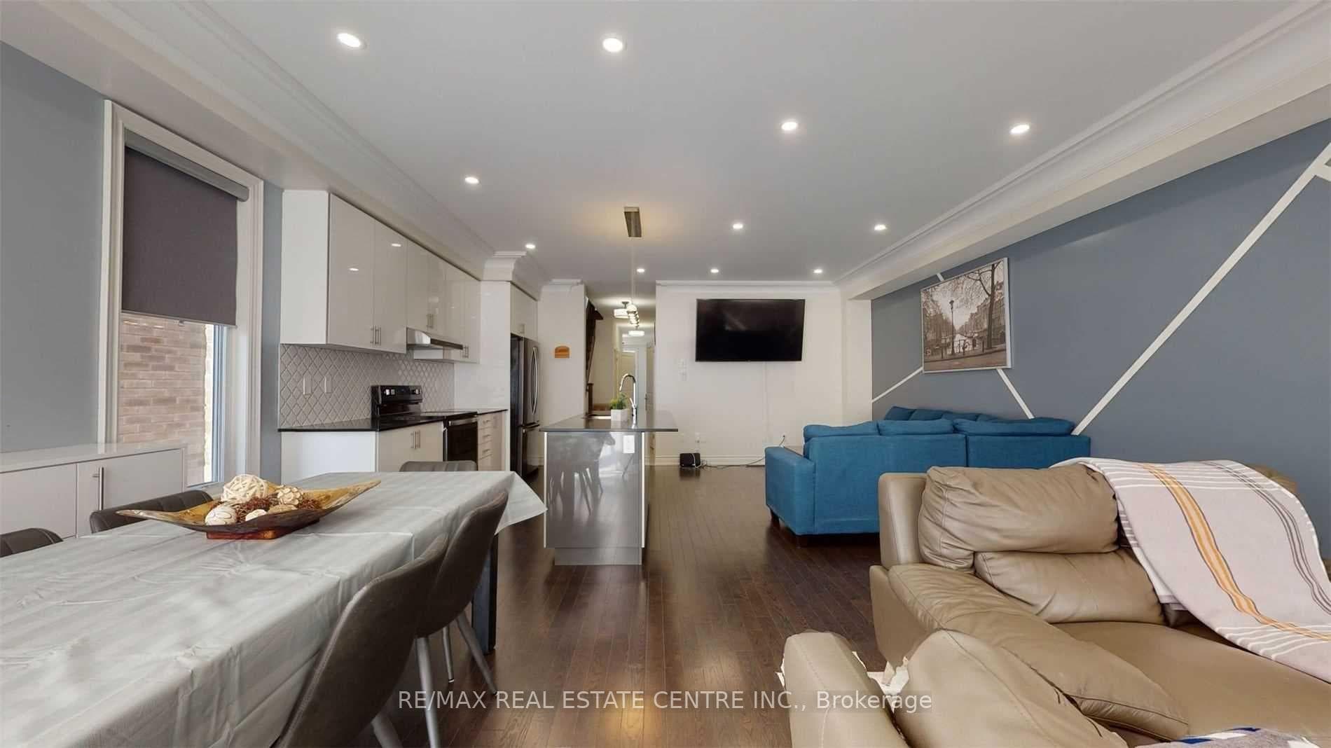 55 hubbell Road photo 6